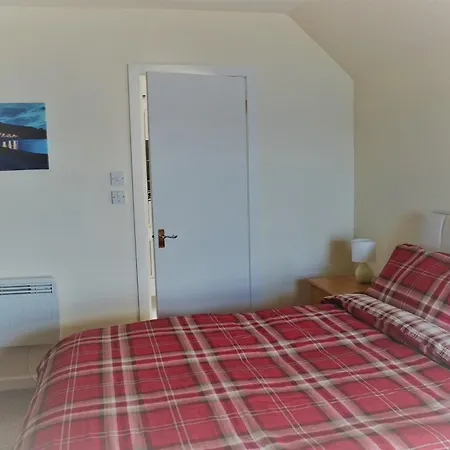 The Pennan Inn Room photo